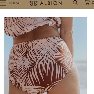 NWT Albion high waisted bottoms size M